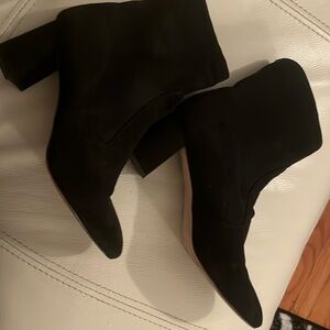 Ann Taylor ankle boots